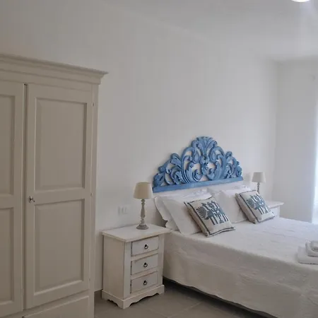 Casa Lory - Con 2 In Centro Abitato